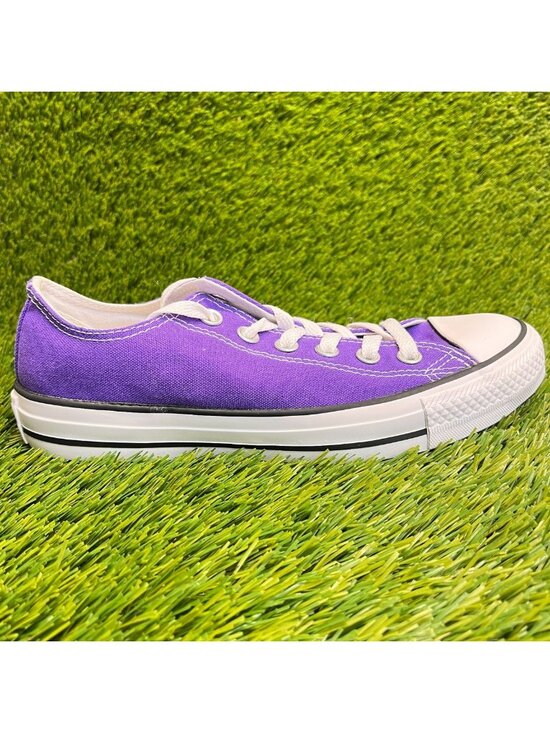 Converse Shoes - Converse Chuck Taylor All Star Low Womens Size 7 Purple Athletic Shoes Sneakers